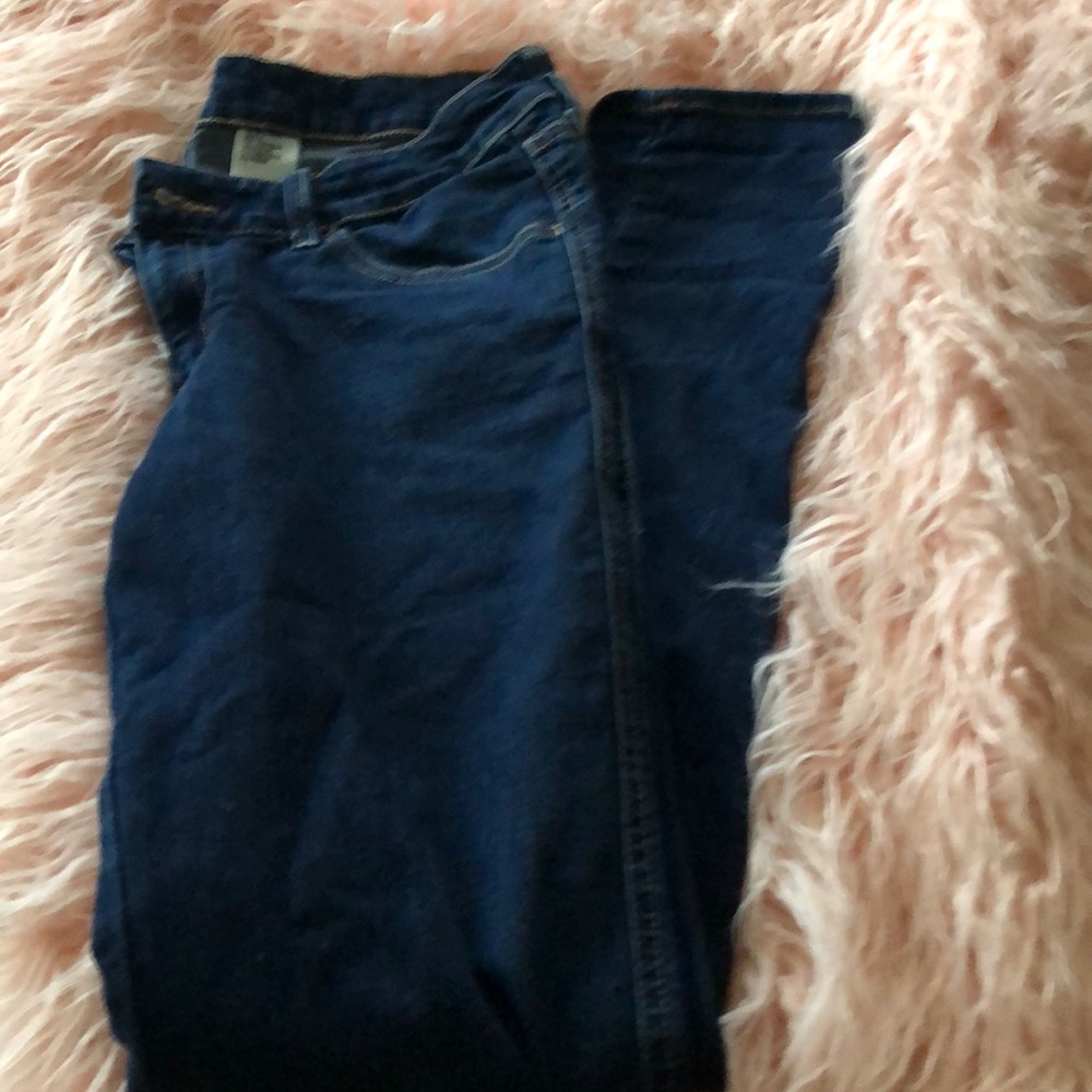 Jeans - Picture 2 of 3
